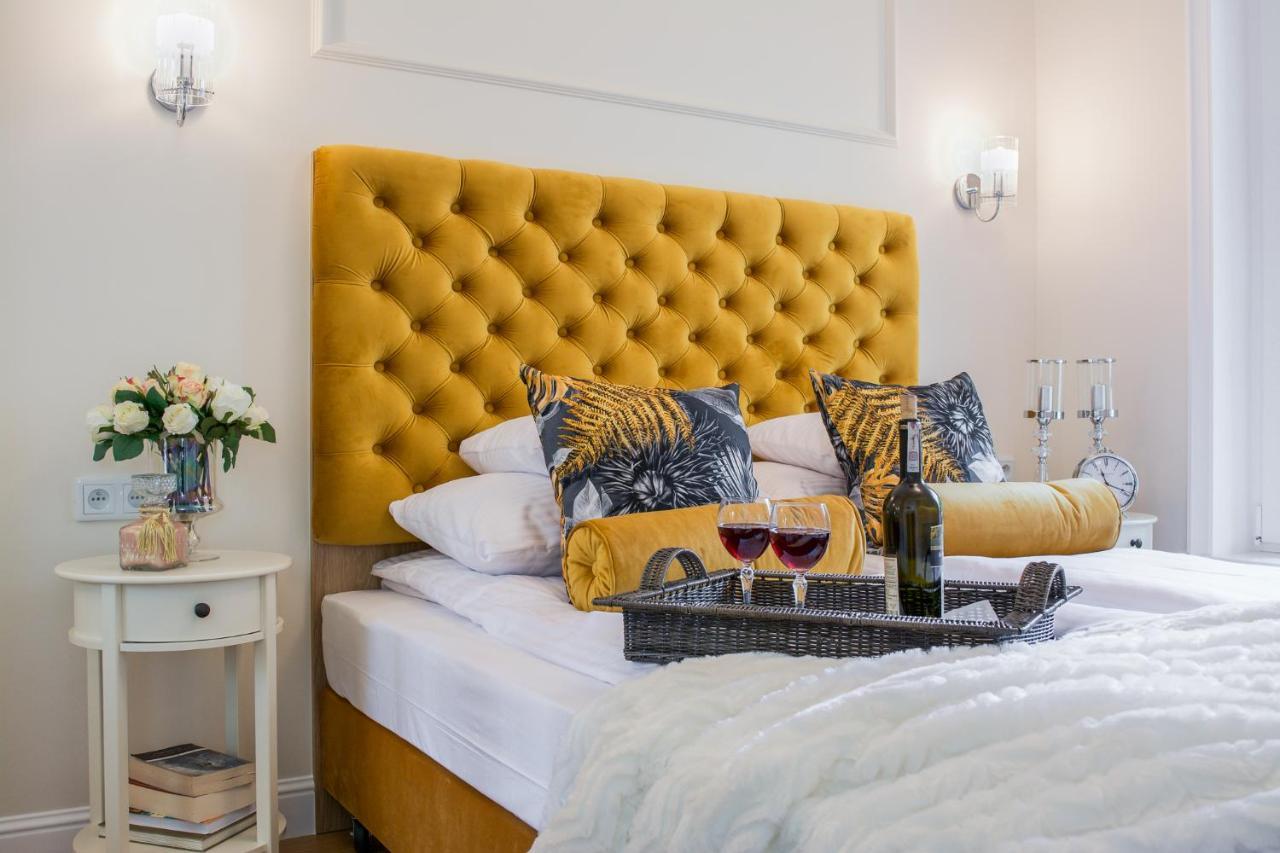 Warsaw Seasons By Alluxe Boutique Apartments Buitenkant foto